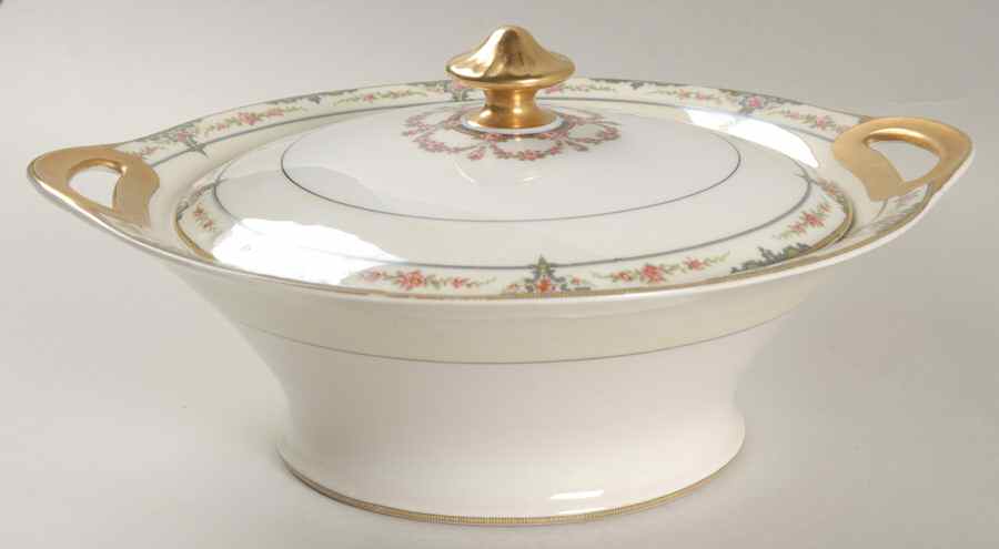Amiens Round Covered Vegetable by Haviland-1