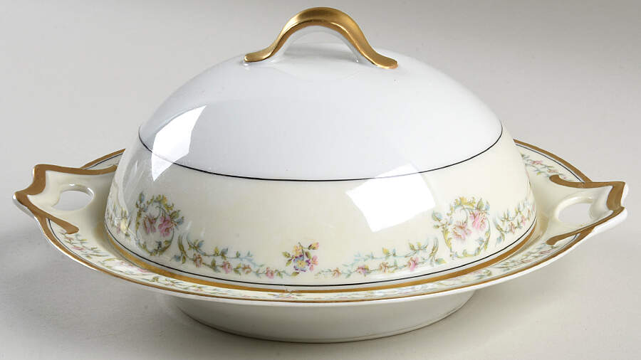 Antoinette Round Covered Butter by Haviland-1