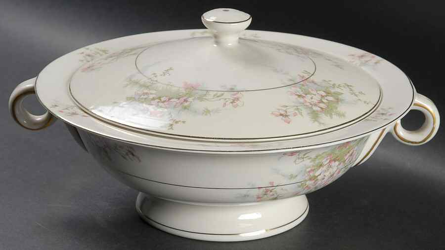 Apple Blossom (New York) Round Covered Vegetable by Haviland-1