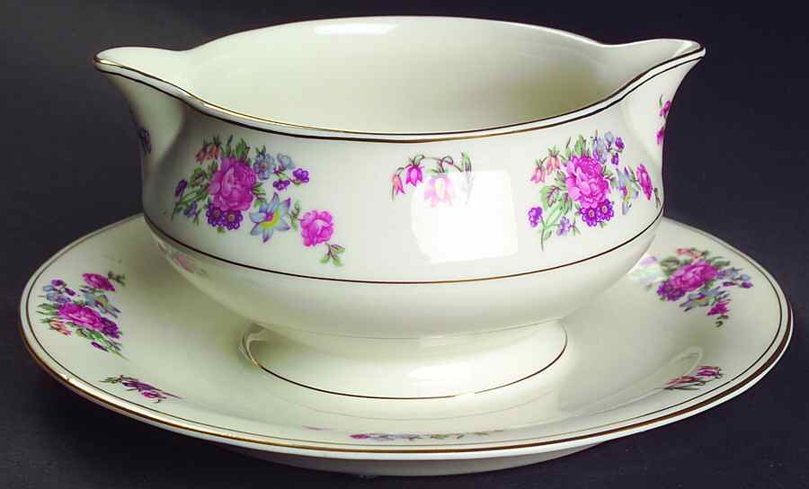 Arlington Gravy Boat with Attached Underplate by Haviland-1