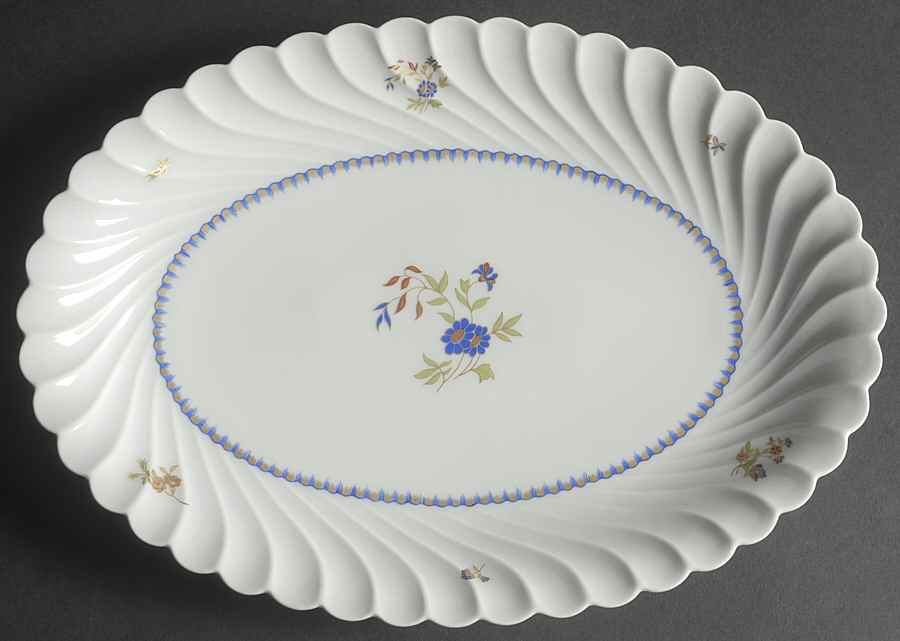 Aster D'Or 14" Oval Serving Platter by Haviland-1