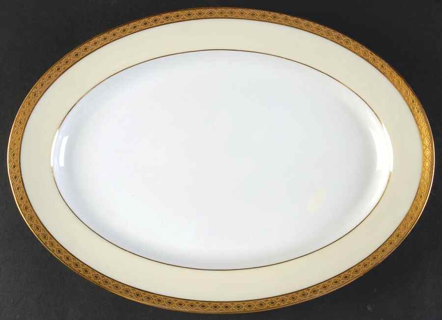 Baroness 11" Oval Serving Platter by Haviland-1