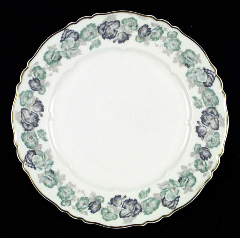 Beauvais (France) Dinner Plate by Haviland-1
