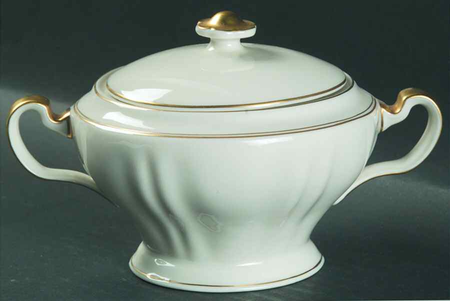 Beekman Sugar Bowl & Lid by Haviland-1
