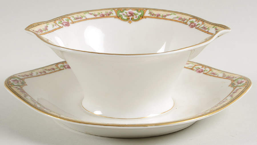 Belfort Round Gravy Boat/Attached Underplate by Haviland-1