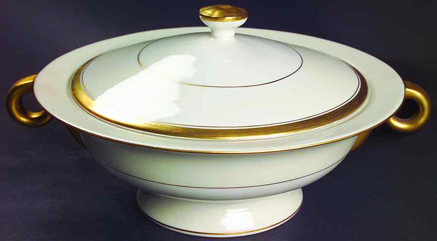 Berkeley Round Covered Vegetable by Haviland-1