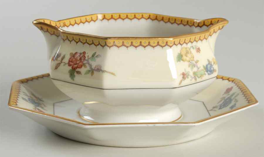 Blois Gravy Boat with Attached Underplate by Haviland-1