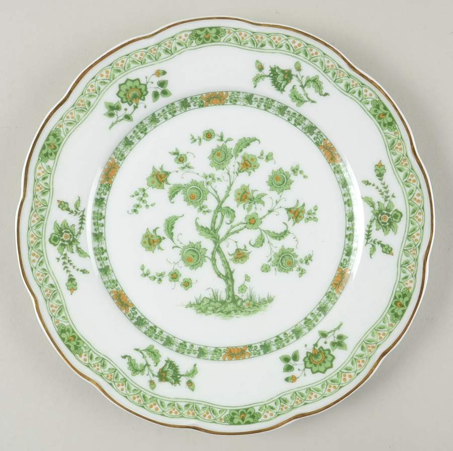 Bonneval (White, Isle De France Shape) Luncheon Plate by Haviland-1