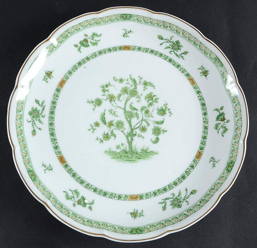Bonneval (White, Isle De France Shape) 12" Chop Plate (Round Platter) by Haviland-1