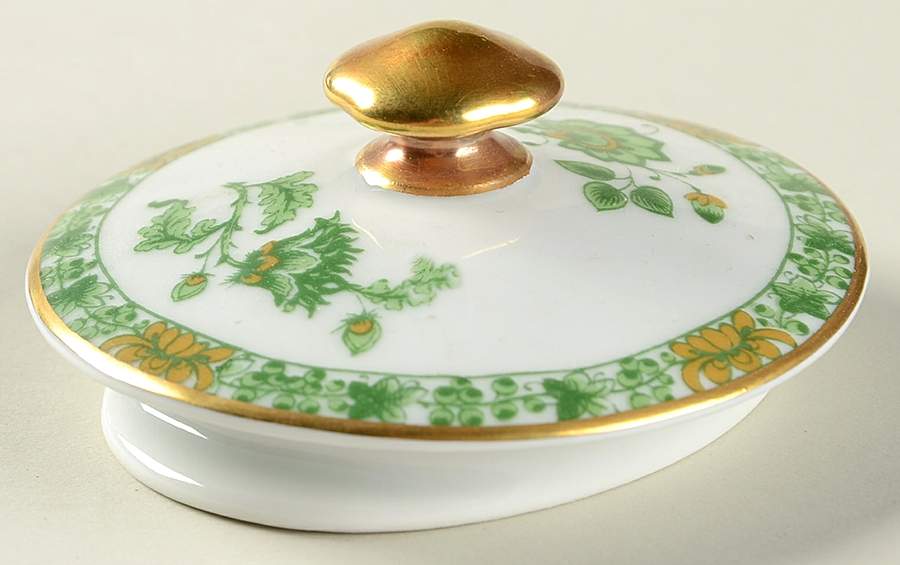 Bonneval (White, Isle De France Shape) Lid for Coffee Pot by Haviland-1