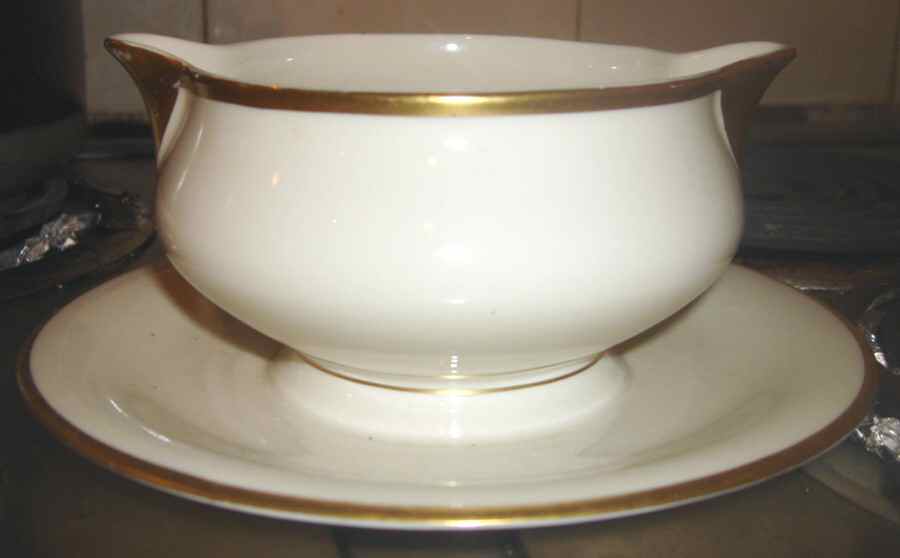 Branford Gravy Boat with Attached Underplate by Haviland-1