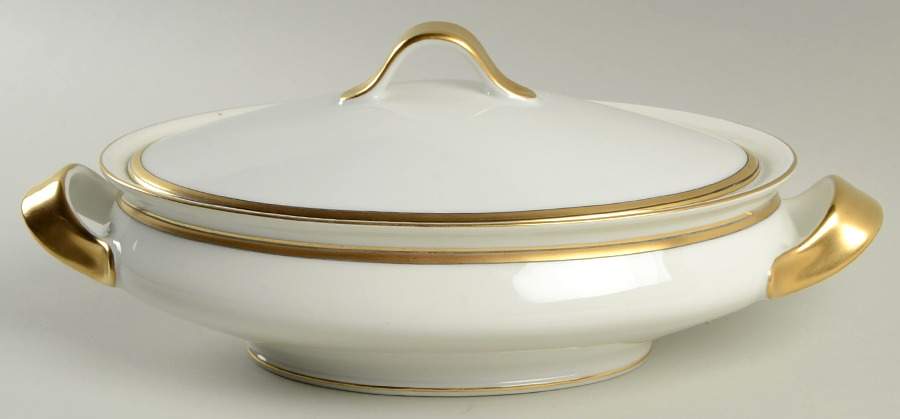Breton (France) Oval Covered Vegetable by Haviland-1