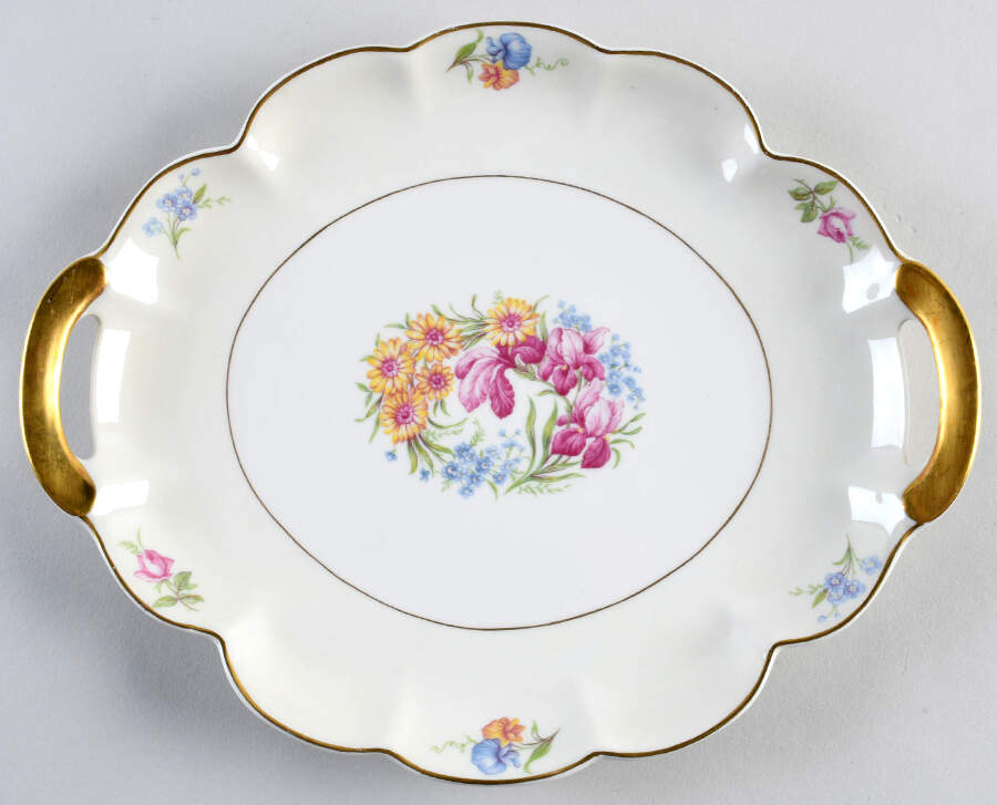 Breton (New York) Handled Cake Plate by Haviland-1