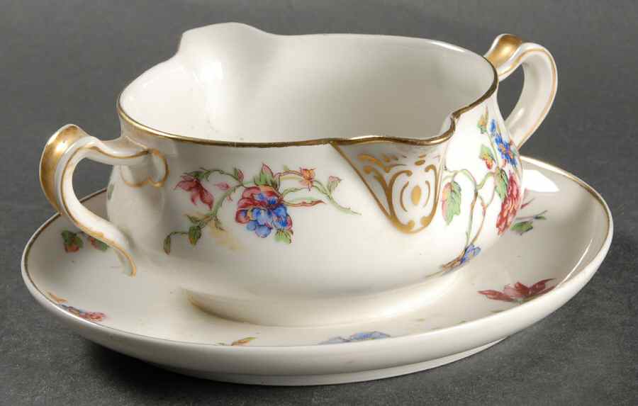 Briar Rose Gravy Boat with Attached Underplate by Haviland-1