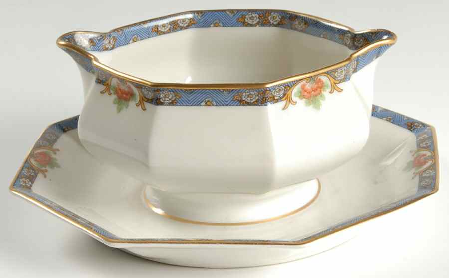 Cachmir Gravy Boat with Attached Underplate by Haviland-1