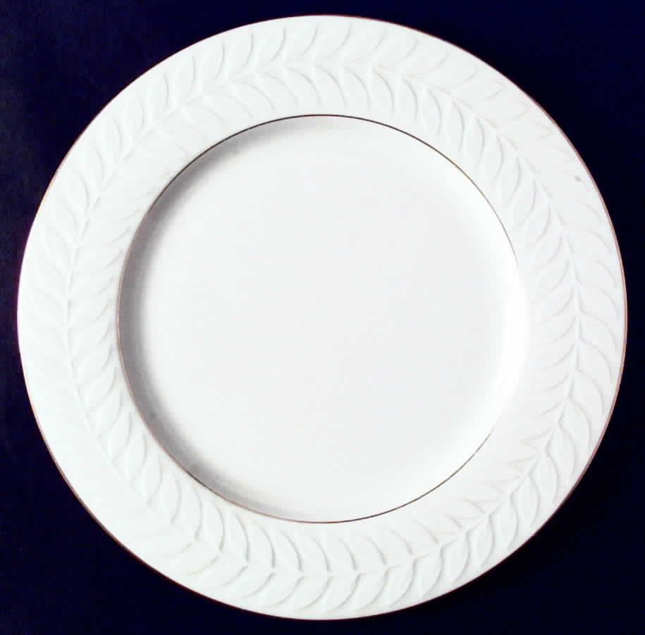 Carlton Dinner Plate by Haviland-1
