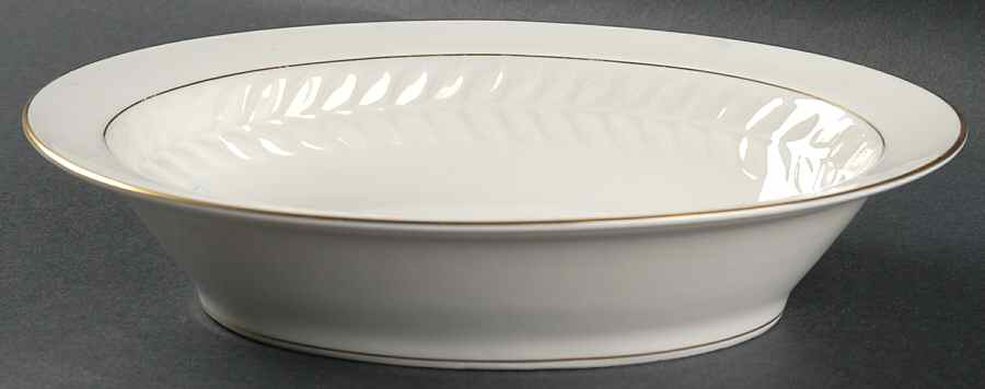 Carlton 9" Oval Vegetable Bowl by Haviland-1