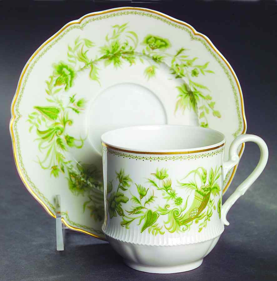 Carette Flat Cup & Saucer Set by Haviland-1