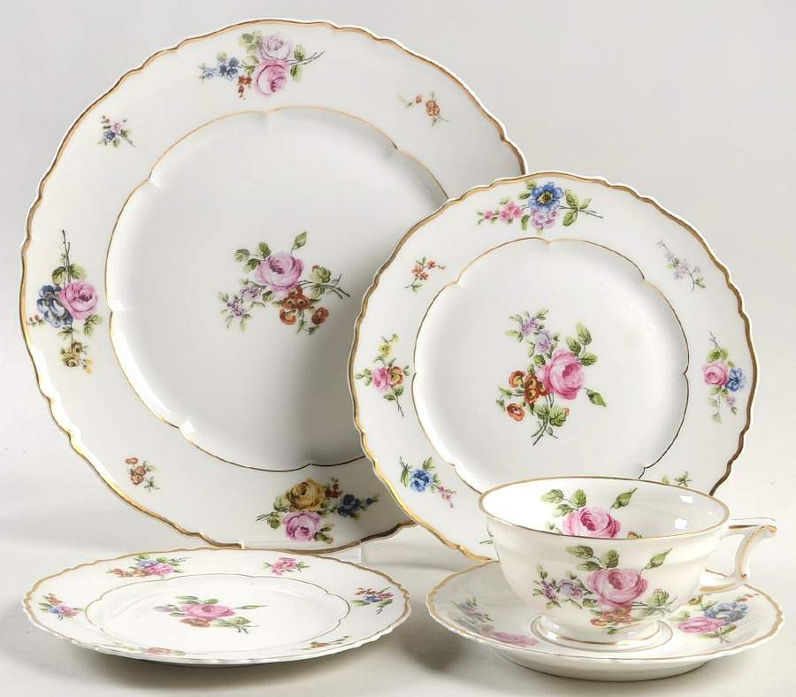 Chantilly 5 Piece Place Setting by Haviland-1