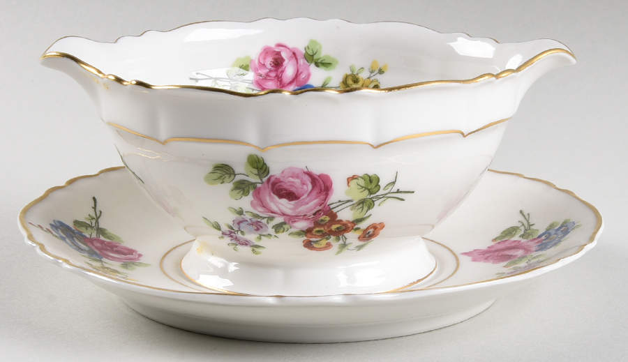 Chantilly Gravy Boat with Attached Underplate by Haviland-1