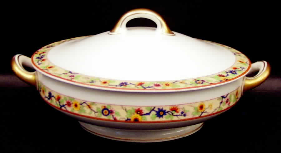 Chantilly Round Covered Vegetable by Haviland-1