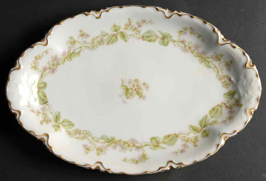 Charonne 11" Oval Serving Platter by Haviland-1