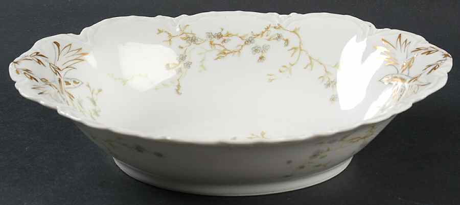 Cherbourg 10" Oval Vegetable Bowl by Haviland-1