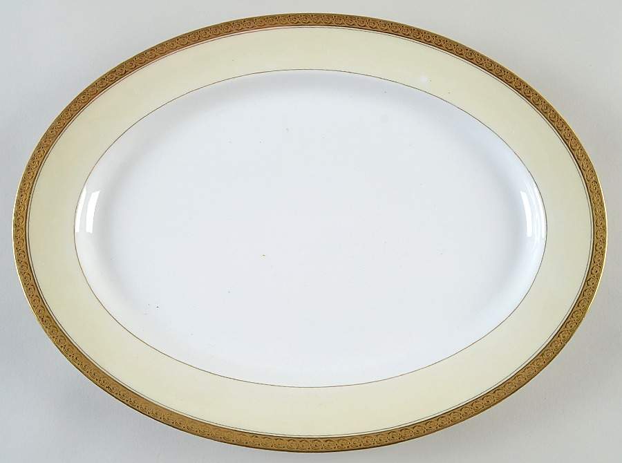 Chevalier (Older, Gold Trim) 16" Oval Serving Platter by Haviland-1