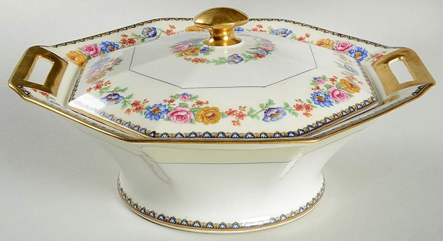Cheverny Octagonal Covered Vegetable by Haviland-1