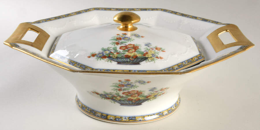 Chippendale Round Covered Vegetable by Haviland-1