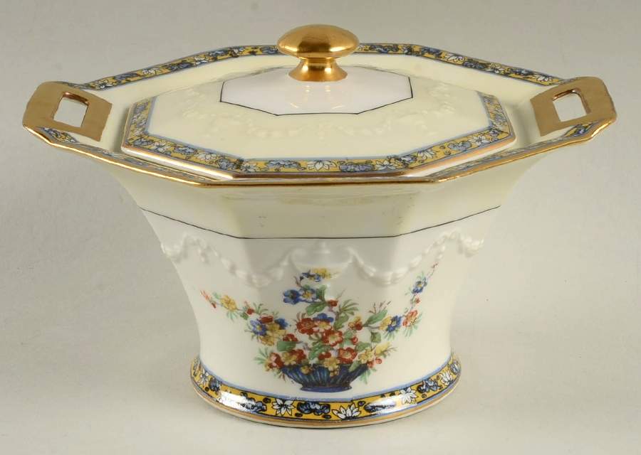 Chippendale Sugar Bowl & Lid by Haviland-1
