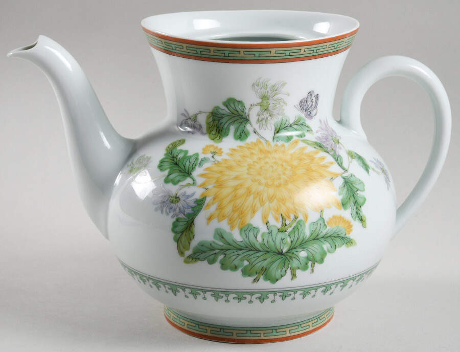 Chrysantheme Teapot No Lid by Haviland-1