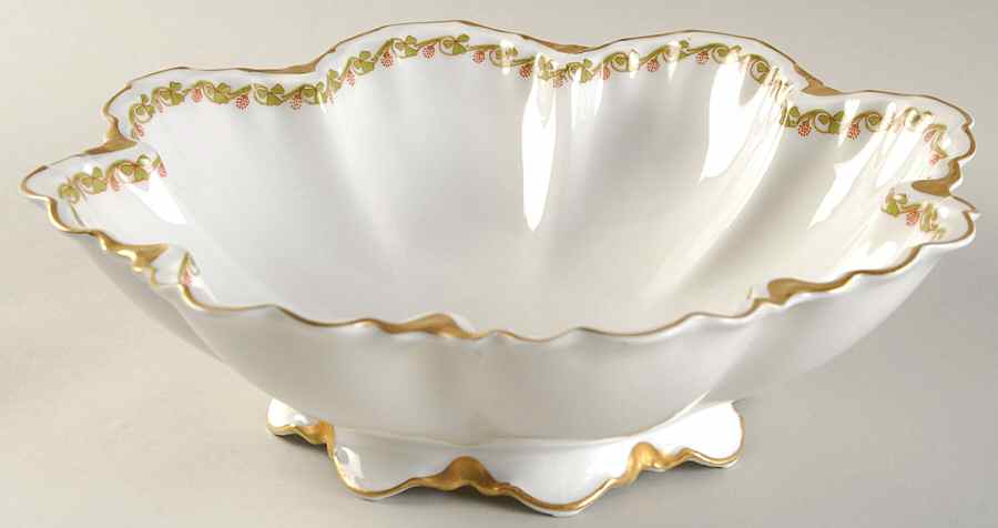 Clover Leaf 9" Salad Serving Bowl by Haviland-1