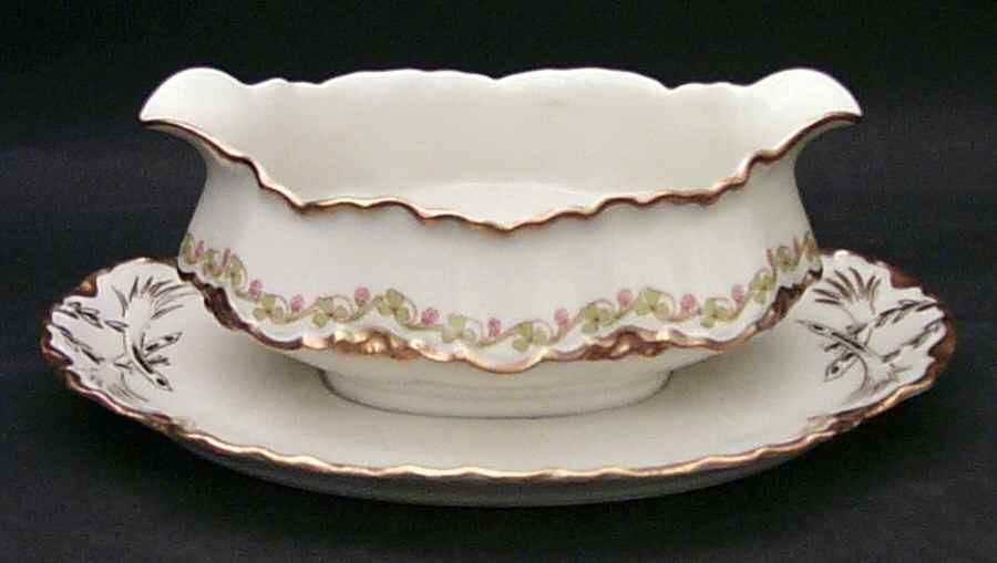 Clover Leaf Gravy Boat with Attached Underplate by Haviland-1