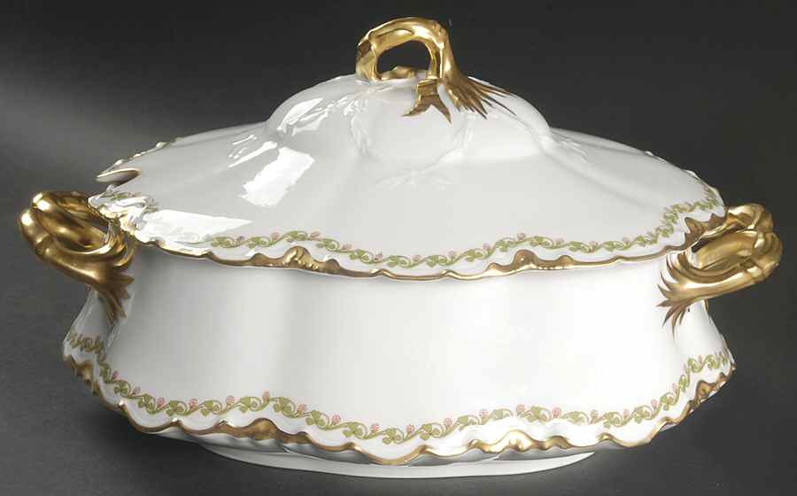Clover Leaf Oval Tureen & Lid by Haviland-1