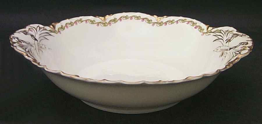 Clover Leaf 10" Round Vegetable Bowl by Haviland-1