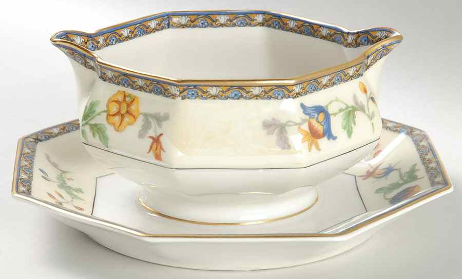 Cluny Gravy Boat with Attached Underplate by Haviland-1