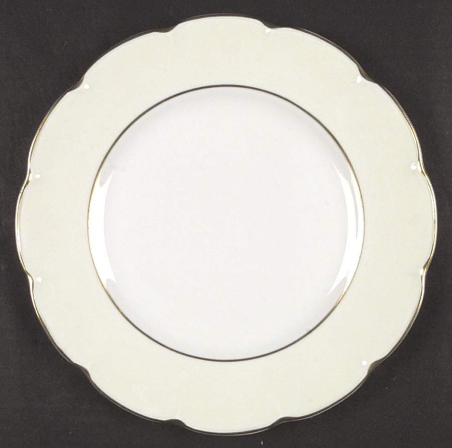 Concorde (French) Dinner Plate by Haviland-1