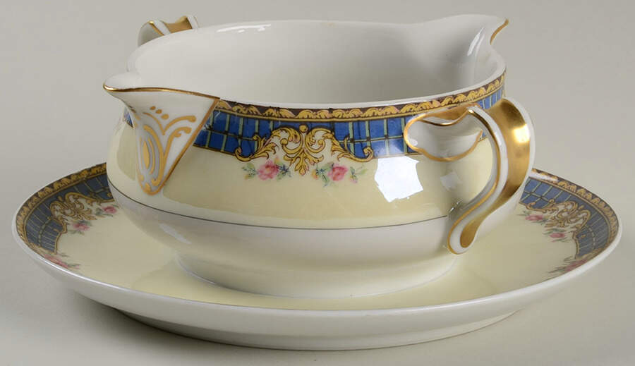 Concord Gravy Boat with Attached Underplate by Haviland-1