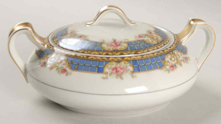 Concord Sugar Bowl & Lid by Haviland-1