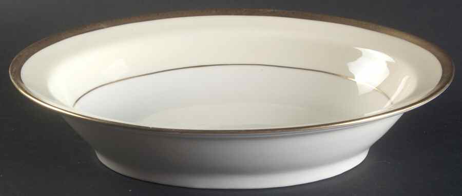 Corinth 9" Oval Vegetable Bowl by Haviland-1