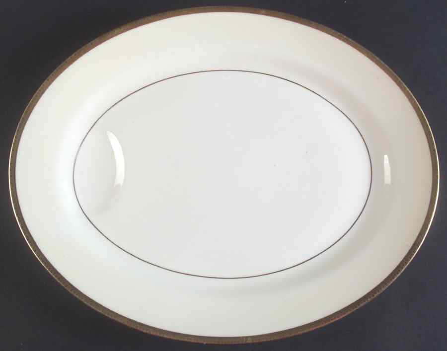 Corinth 16" Oval Serving Platter by Haviland-1
