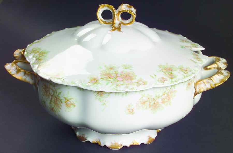 Countess Tureen &  Lid by Haviland-1