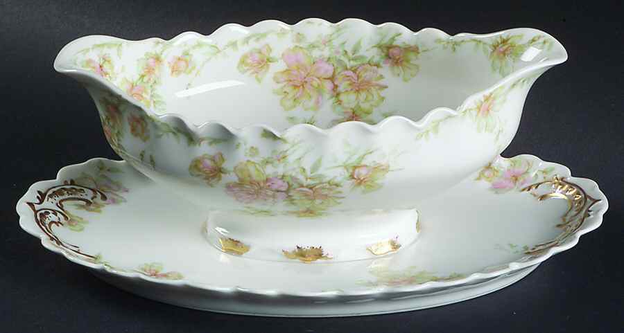 Countess Gravy Boat with Attached Underplate by Haviland-1