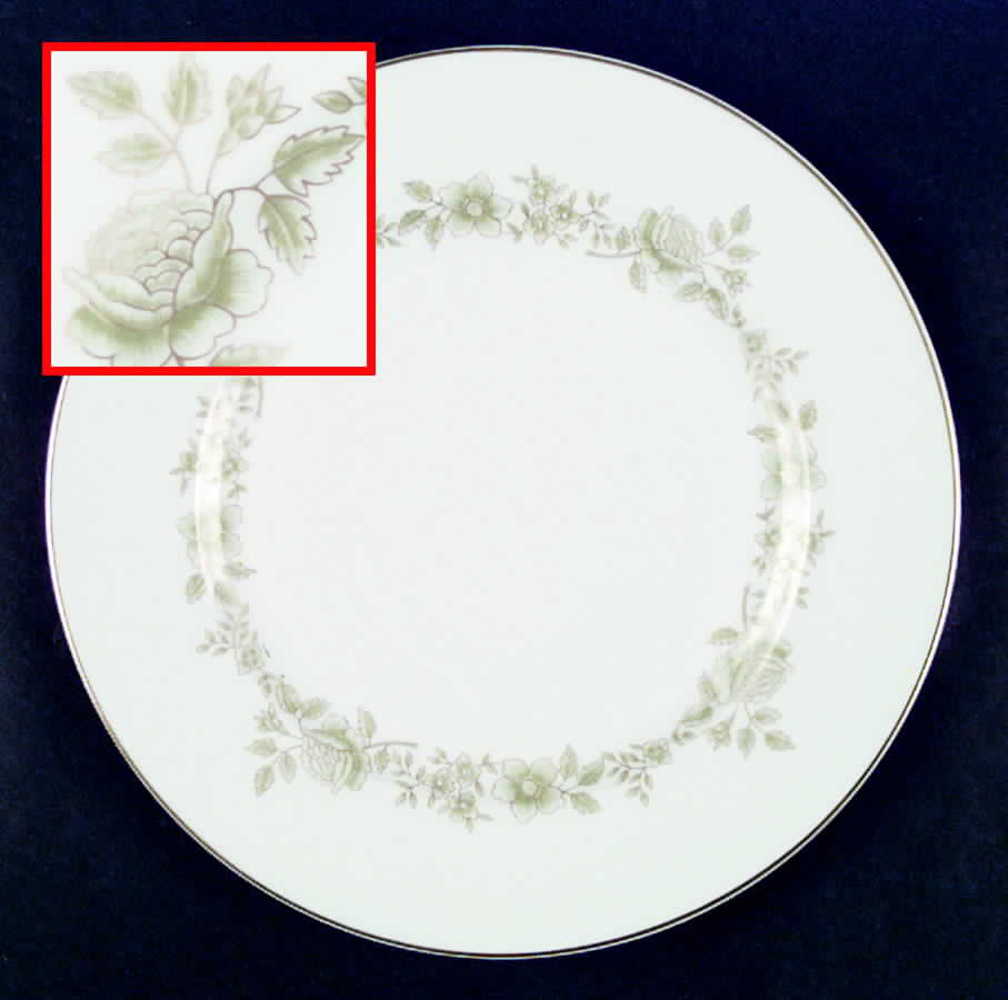 Couronne Dinner Plate by Haviland-1