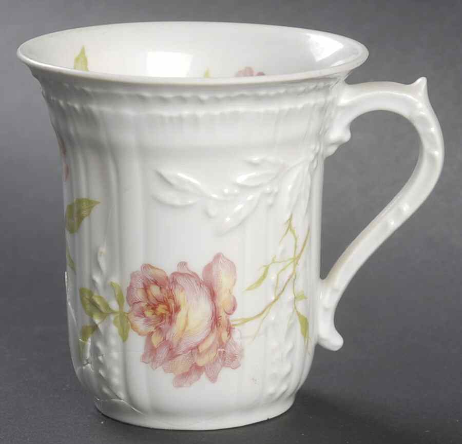 Daphnee Flat Cup by Haviland-1