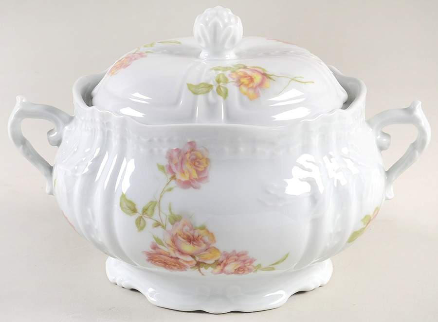 Daphnee Round Covered Vegetable by Haviland-1
