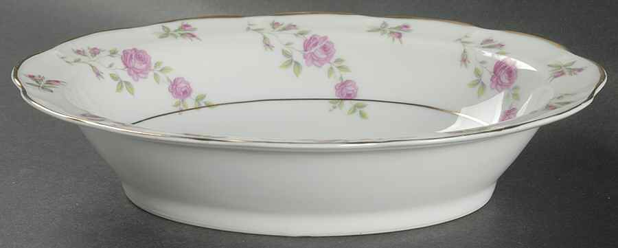 Delaware (France) 9" Oval Vegetable Bowl by Haviland-1