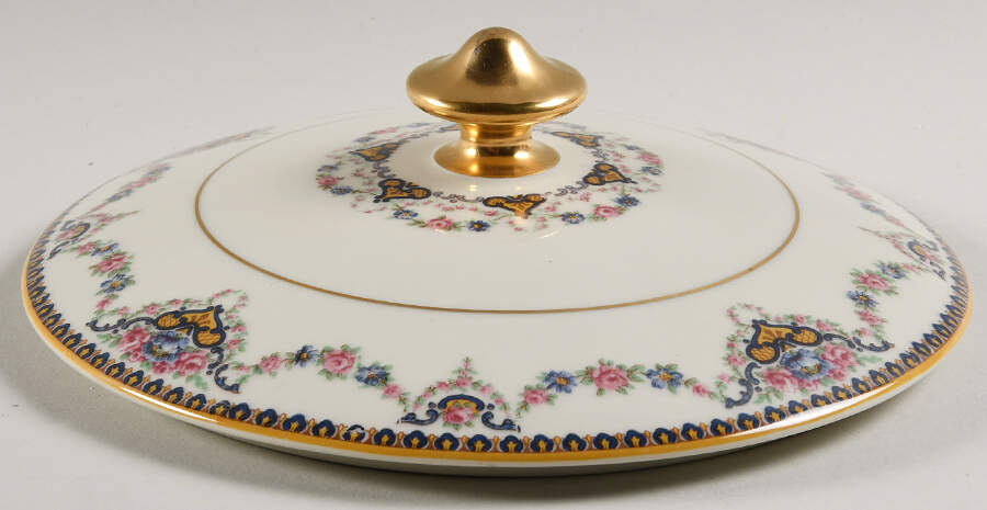 Dora Lid for Round Vegetable by Haviland-1
