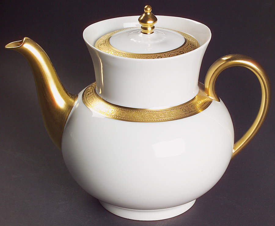 Du Barry Teapot & Lid by Haviland-1